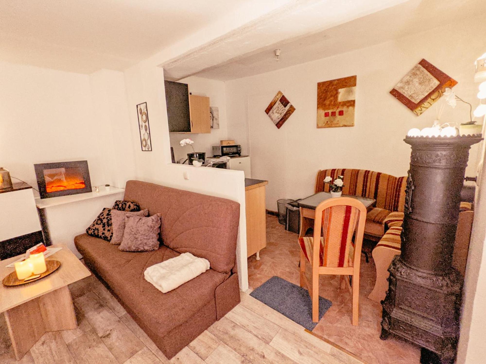Famzi - Urlaubsmagie - Familienwohnung Mit Gemeinschaftsgarten, -Sauna & -Pool Sebnitz Exteriör bild