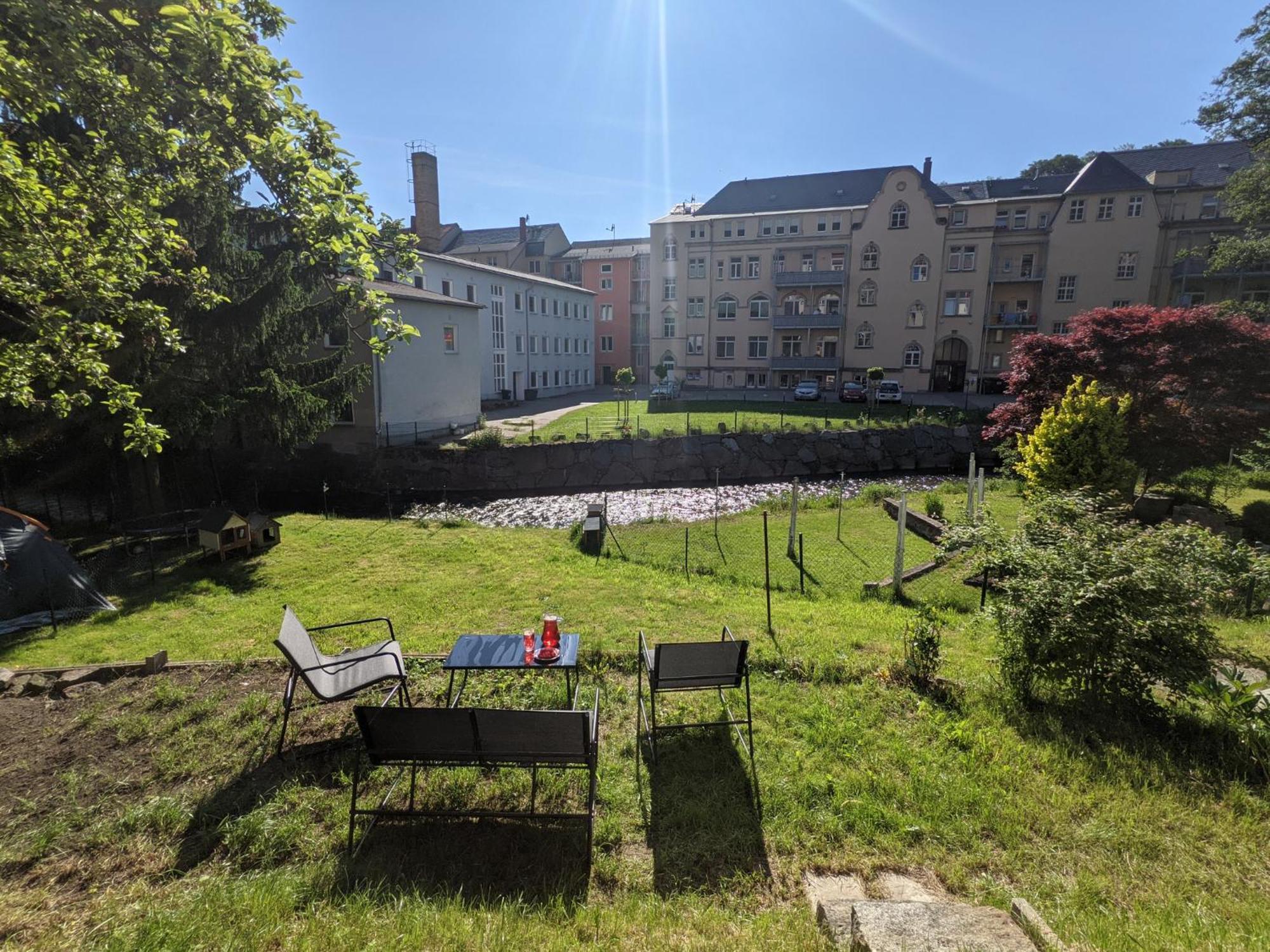 Famzi - Urlaubsmagie - Familienwohnung Mit Gemeinschaftsgarten, -Sauna & -Pool Sebnitz Exteriör bild